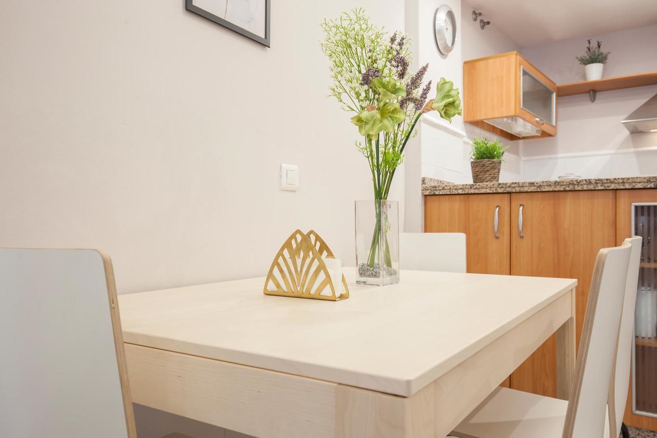 Elegante Apartamento En El Corazon De Sevilla. Exterior foto