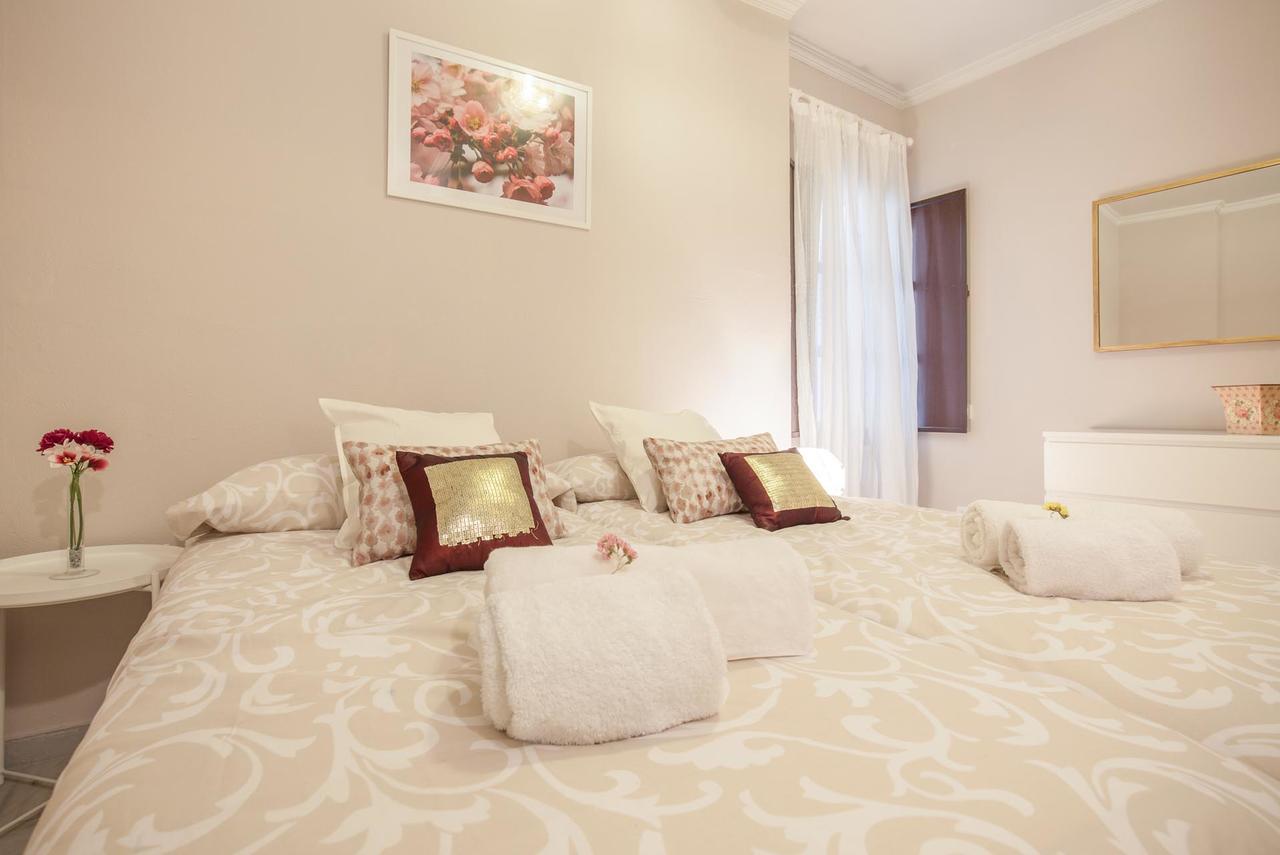 Elegante Apartamento En El Corazon De Sevilla. Exterior foto